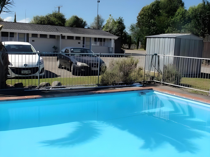 Sport & Beauty, Mountain View Motel, Horowhenua