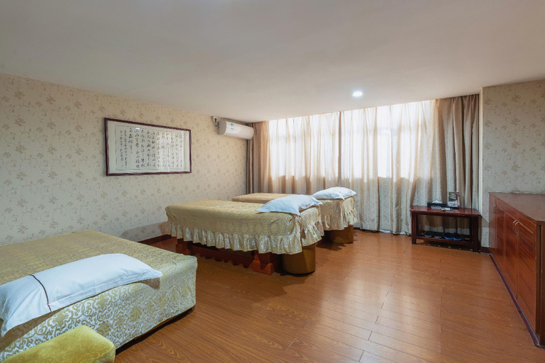 Bedroom 2, Jinhuayue International Hotel, Huizhou