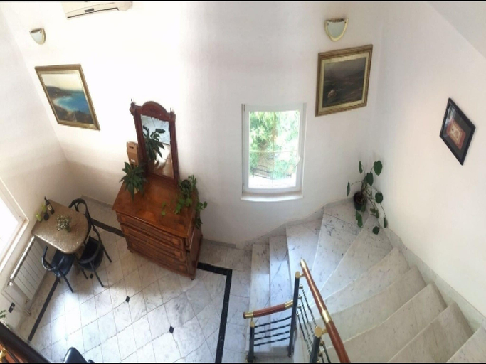Others 2, Apartment Simba - Studio Apartment ST, Supetar