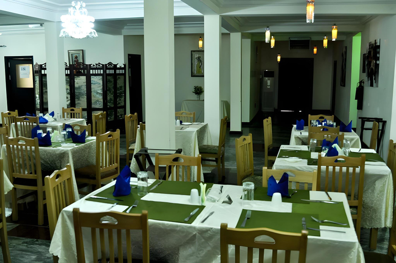 Food & Drinks, AES Luxury Apartments Abuja, AbujaMun