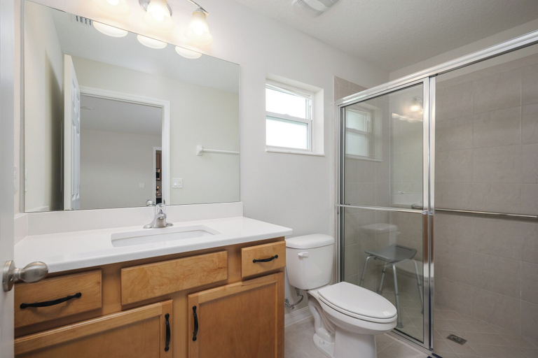 Bathroom 4, Sea Breeze Lake Villa B by Distinctive Beach Rentals, Flagler