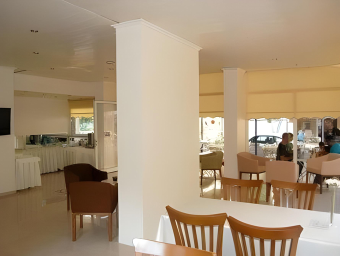 Others 2, Hotel Marine, Ayvalık