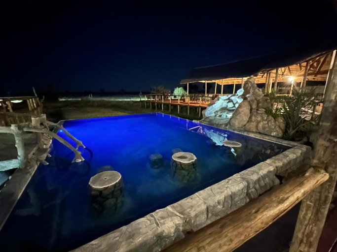 Sport & Beauty, Mababe River Lodge, Ngamiland East