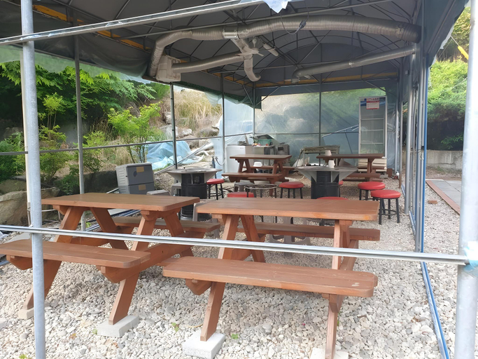 Food & Drinks, Byulmajung Pension, Geochang