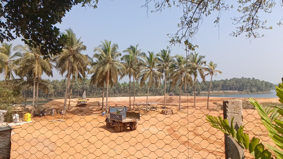 Others 4, Svarna, Udupi