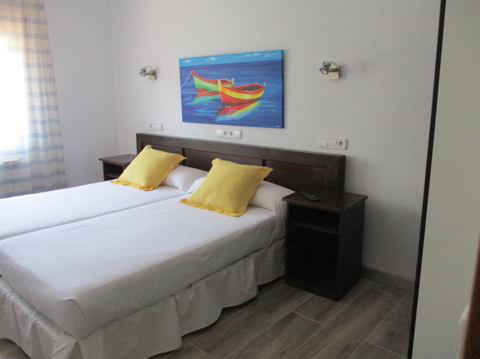 Bedroom 2, Xirlo B&B Adults Only, Girona