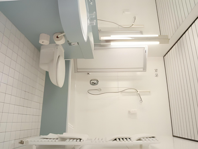 Bathroom 3, Boardinghouse am Wall, Salzgitter