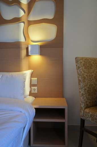 Bedroom 3, PEARL Hotel, Crete