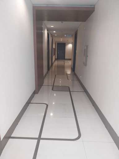 2, Emy Cozy Studio unit with street view balcony, Pasay City