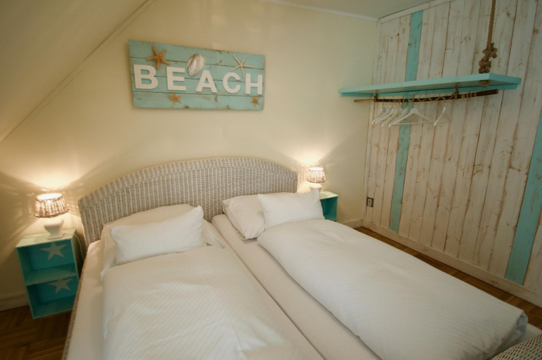 Bedroom 3, Landhaus Hamm, Düsseldorf