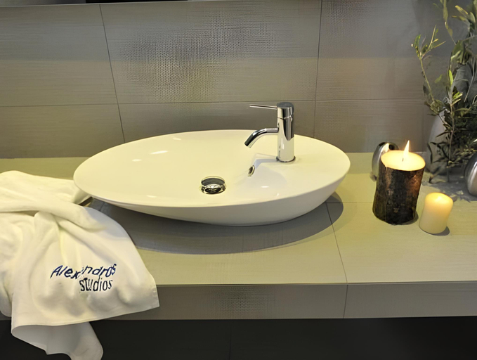 Bathroom 3, Alexandros Studios, South Aegean