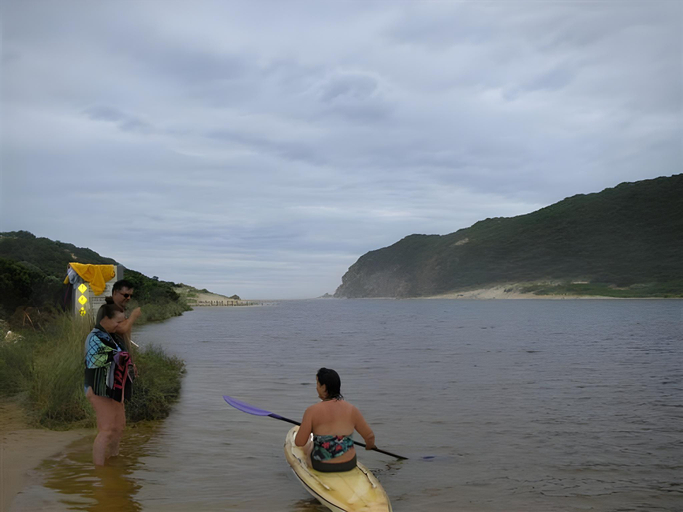 Others 4, Apollo Bay Backpackers, Colac-Otway - South