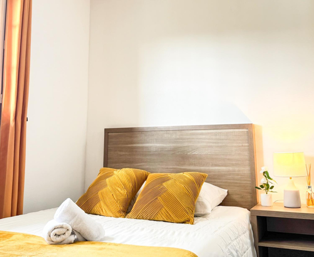 Bedroom 2, Studio Platanes 1 - Proche Disneyland - Parking gratuit - Meaux, Seine-et-Marne