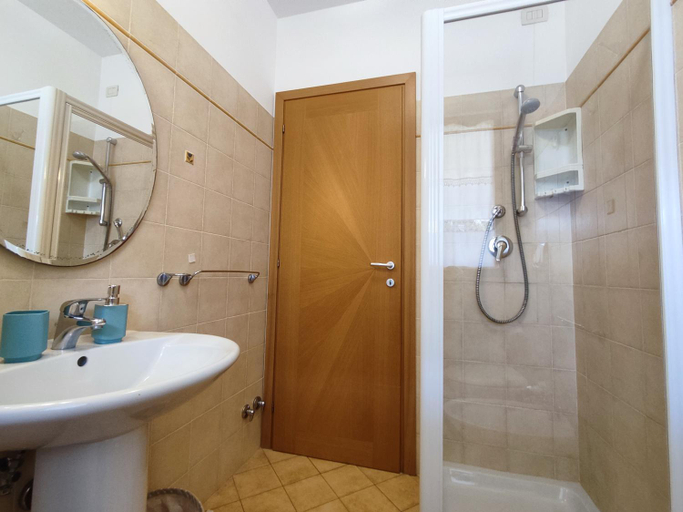 Bathroom 2, Casavacanze Azzurro Mare, Fermo