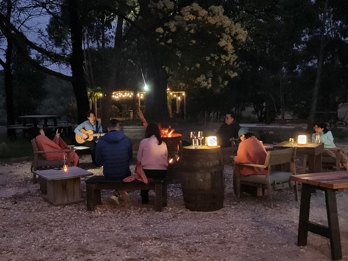 Food & Drinks 5, Canyonleigh Retreat, Wingecarribee