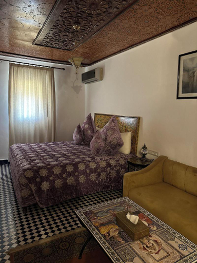 Others 5, Riad Damia, Fès