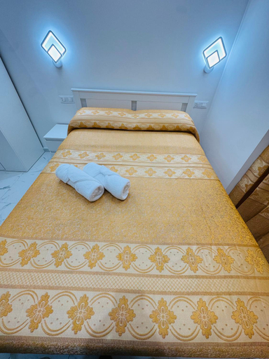 Bedroom 3, Acropoli, Rome