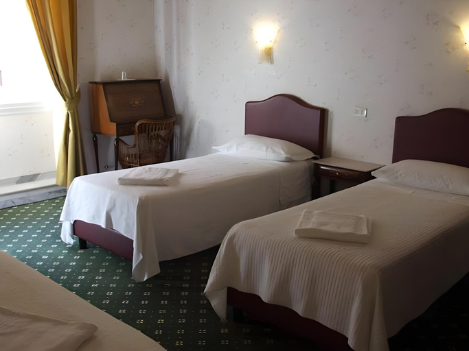 Bedroom 3, Hotel Texas, Rome