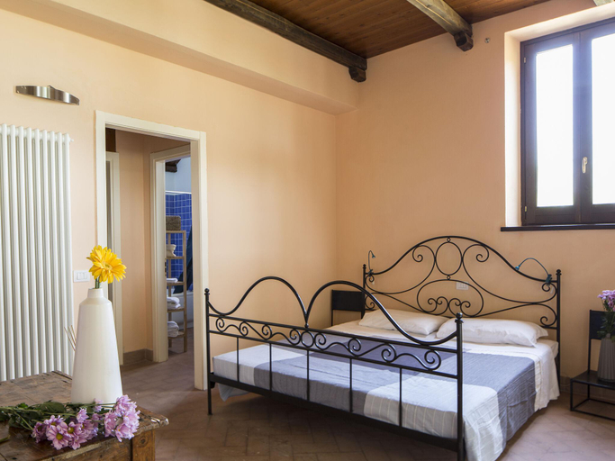 Bedroom 3, Acquaviva Picena Apartments, Ascoli Piceno