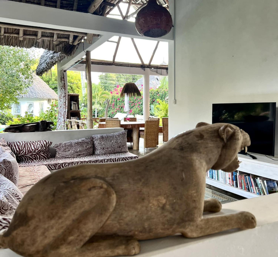 Food & Drinks 2, Dama Villa, Kilifi North