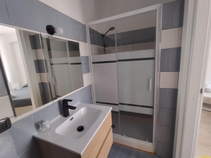 Bathroom 4, la perla dello ionio, Catanzaro