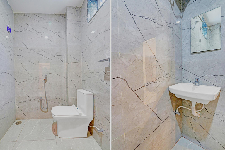 Bathroom 5, Fabhotel arjun residency - Near Kazipet junction railway station, Warangal