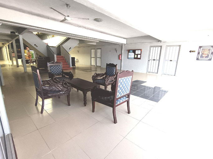 Others 3, Analisa Beach Resort, Manjung