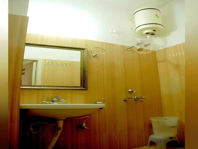 Bathroom, North Star Residency, Dehradun