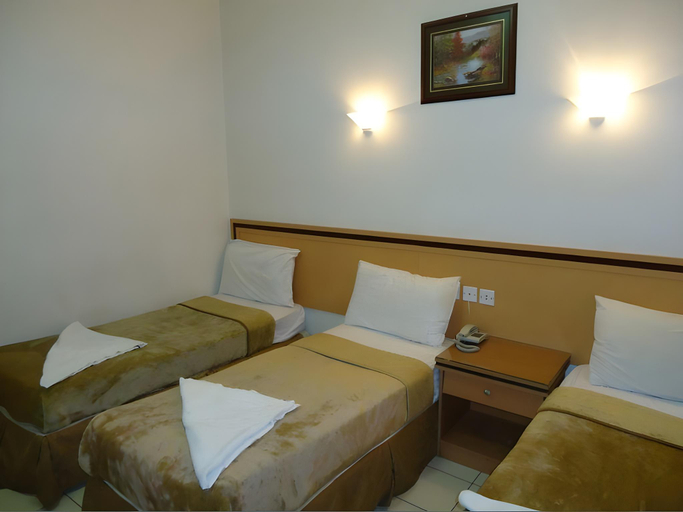 Bedroom 4, Al Mukhtara Algarbe Hotel Branch of Manazel Al Mukhtara Tradi, Al Madinah Al Munawwarah