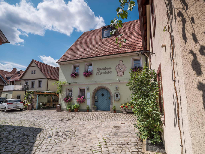 Others 4, Gastehaus Monchshof, Würzburg