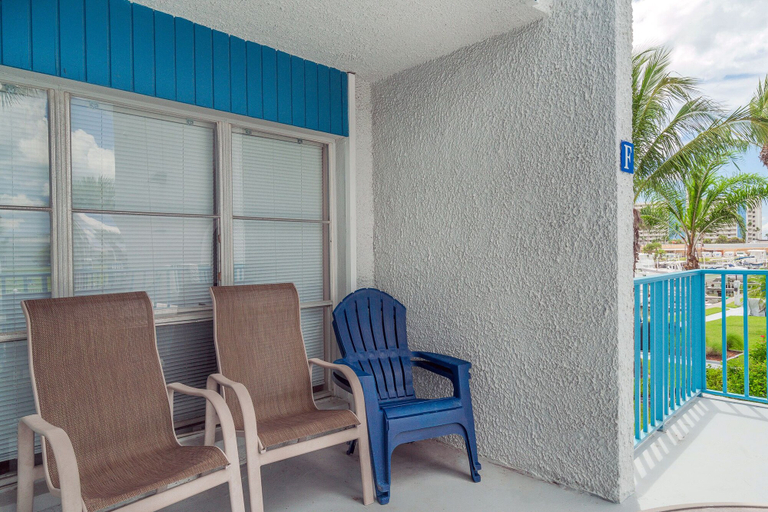 Others 5, Madeira Beach Yacht Club 215F by Distinctive Beach Rentals, Pinellas