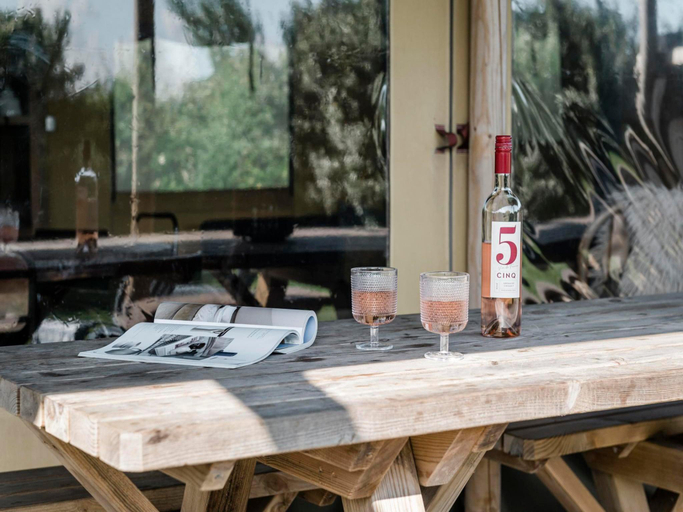 Food & Drinks 4, Charming Woodlodge Stay, Zijpe