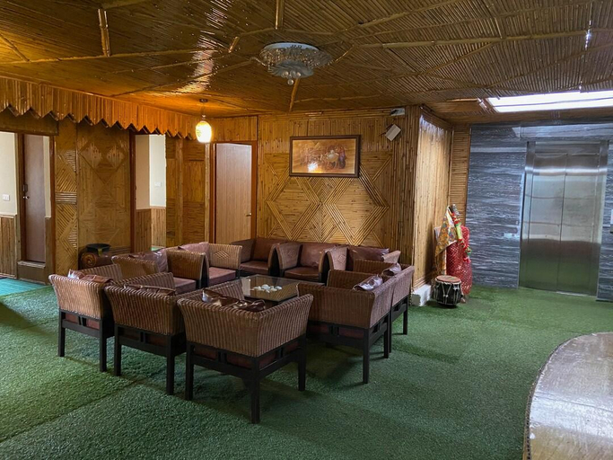 Food & Drinks 4, Hotel brijwasi palace, Garhwal