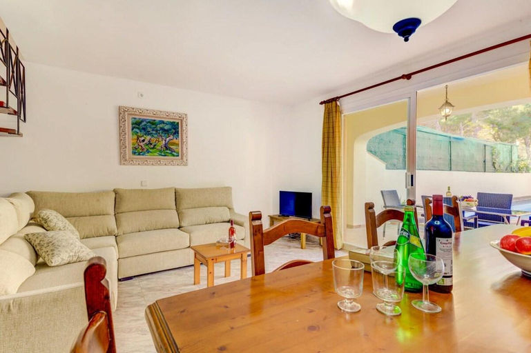 Others 4, Casa Aria -Spacious Villa steps away from beach, Baleares