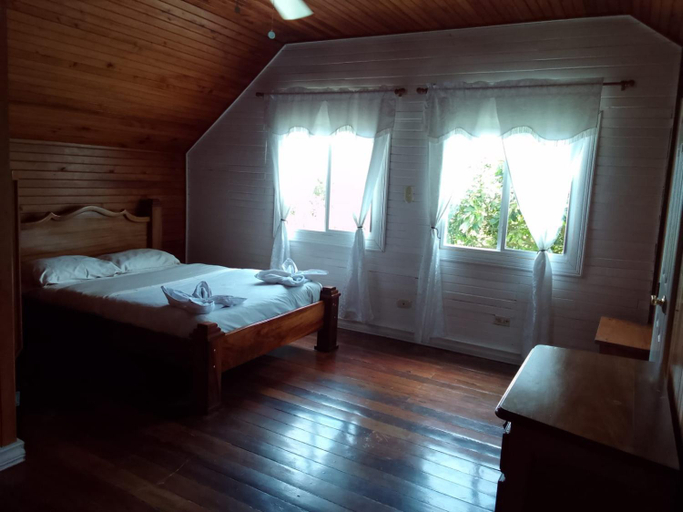 Bedroom, Poas Volcano & La Paz Waterfall Cabins, Heredia
