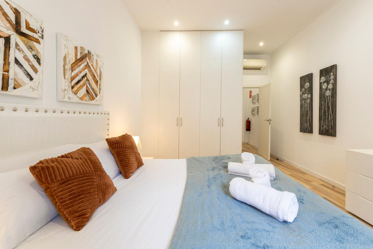 Bedroom 2, For You Rentals NEW Design Apartment TEMPORAL Puerta del Sol PRE104A, Madrid