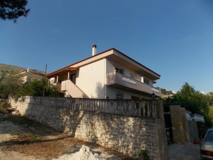 Others 4, Guest house Vila Bega, Sarandës