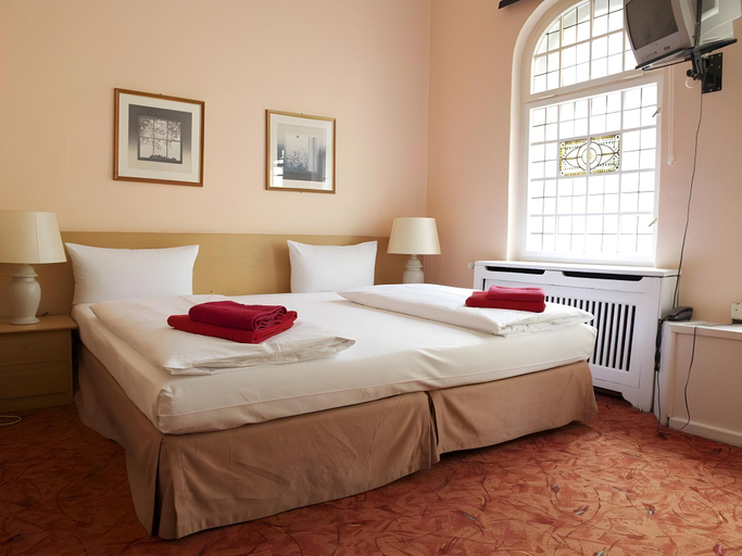 Bedroom 2, Hotel Castell am Kurfurstendamm, Berlin