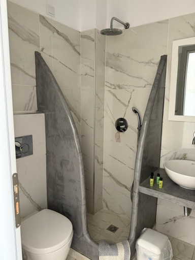 Bathroom 4, Hotel Hellas, South Aegean
