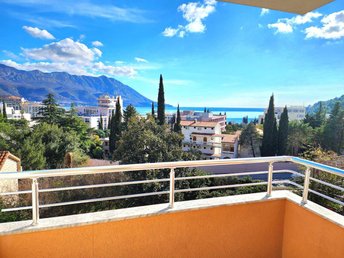 Others 5, Apartments Evropa Lux
