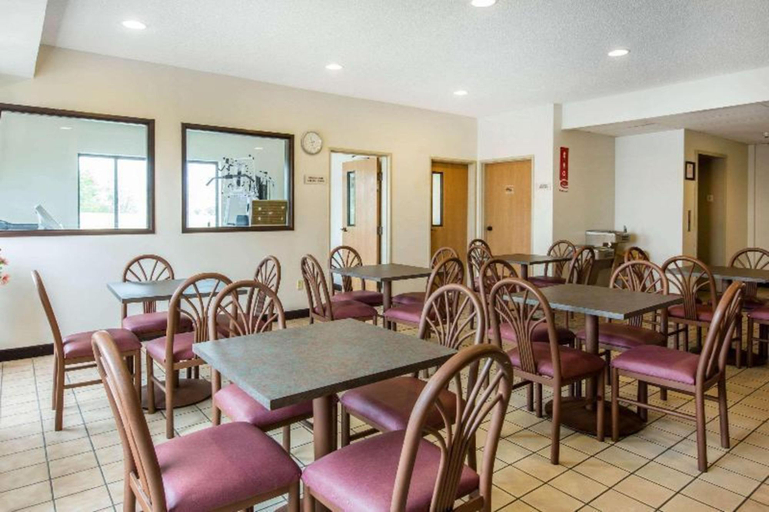 Food & Drinks 4, Surestay Plus Hotel By Best Western Peoria, Peoria