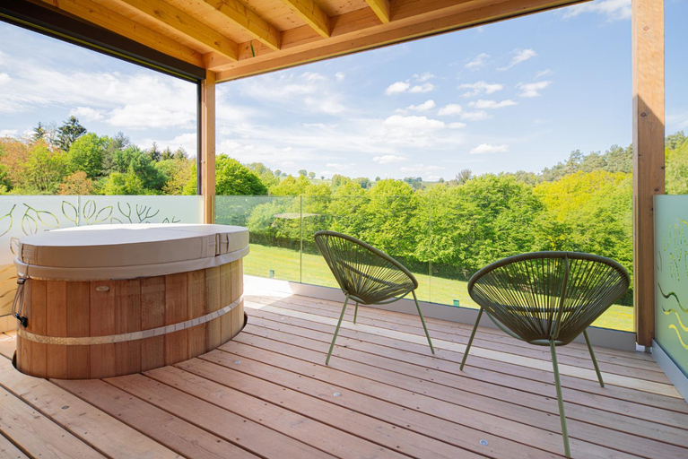 Others 3, Le Hameau des Sens, Moselle