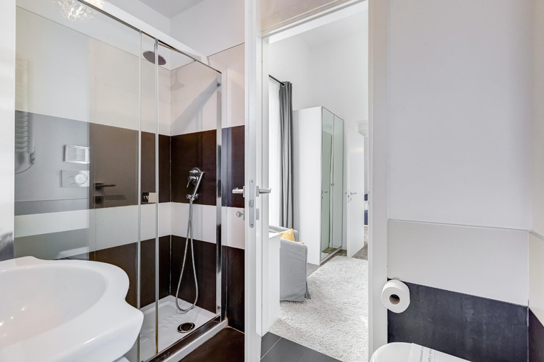 Others 4, Apartment near the Vatican, Rome