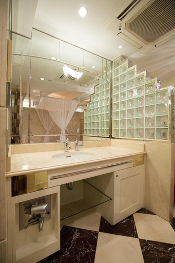 Bathroom 5, An Shinjuku Jht Group Adult Only, Shinjuku