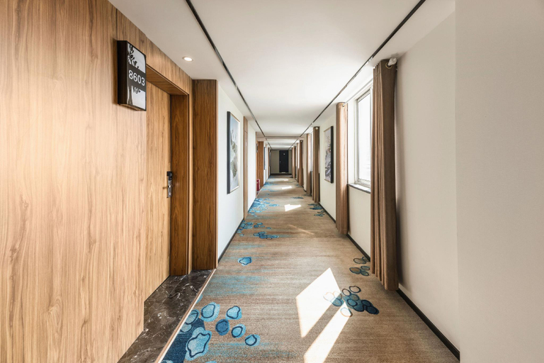 Others 3, P&E Hotels (Zhenjiang High-speed Rail Wanda), Zhenjiang