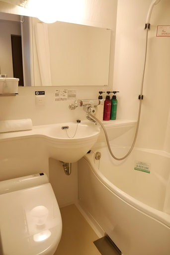 Bathroom 5, APA Hotel Kamataeki-Higashi, Ōta