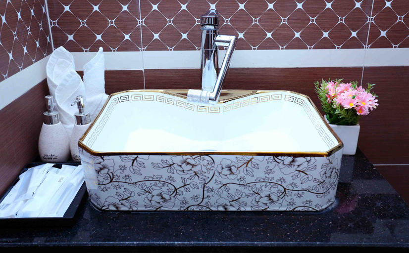 Bathroom 5, Tamcoc Catalina Hotel, Hoa Lư