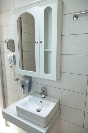 Bathroom 3, Dias Studios Kavros, Crete