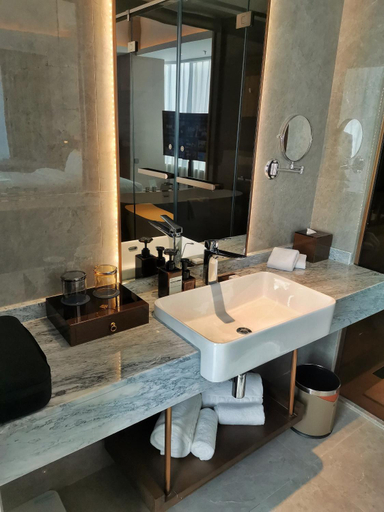 Bathroom 4, Wyndham Dalian Jinpu, Dalian