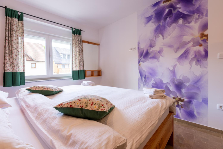 Bedroom 3, Apartments Viktor, Kranjska Gora